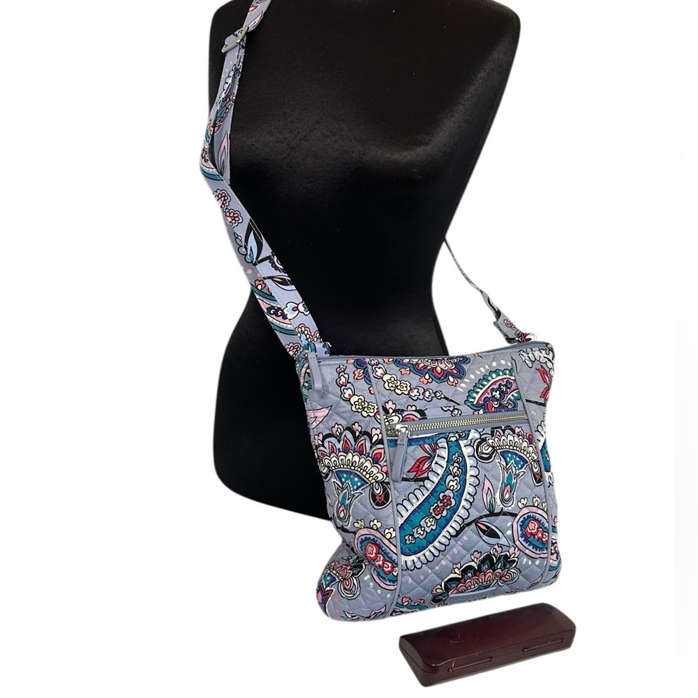 Vera Bradley Makani Paisley Purple Blue Multi Crossbody Bag Purse Excellent
